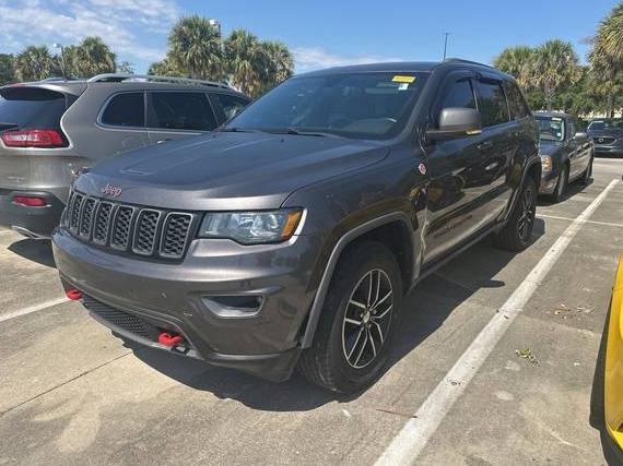 JEEP GRAND CHEROKEE 2018 1C4RJFLG1JC469890 image